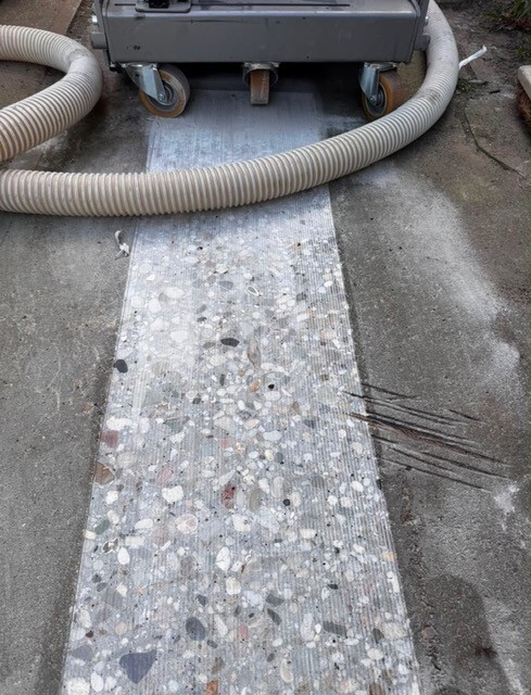 Schaven van een betonvloer